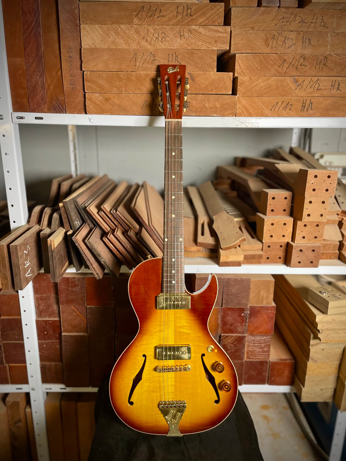Private Build Little Sister Tobacco Burst