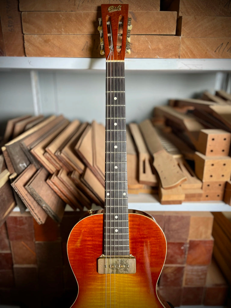 Private Builld Little Sister Non Cutaway Tobacco Burst