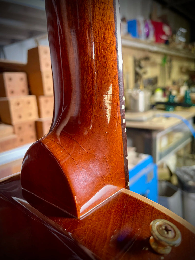 Private Builld Little Sister Non Cutaway Tobacco Burst