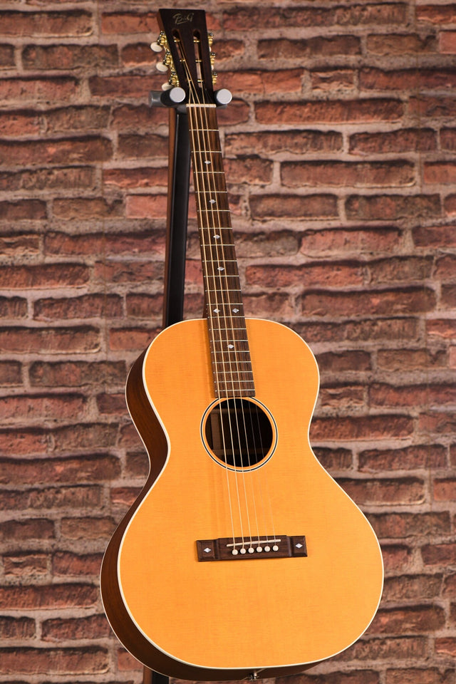 Caletta Sitka/Mahogany - Vintage Amber (Standard Build)